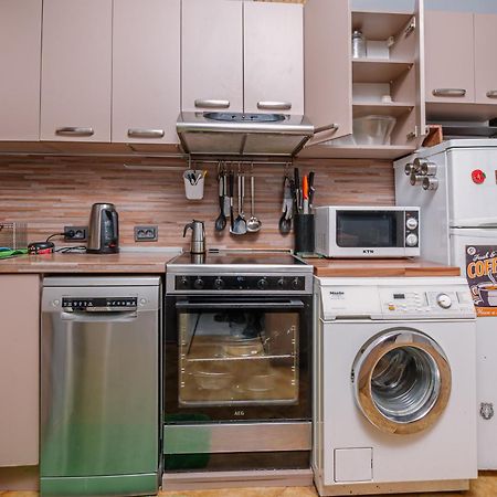 Top Center, 3Bdr, Heart Of The City, Free Secured Parking Sofia Exterior foto