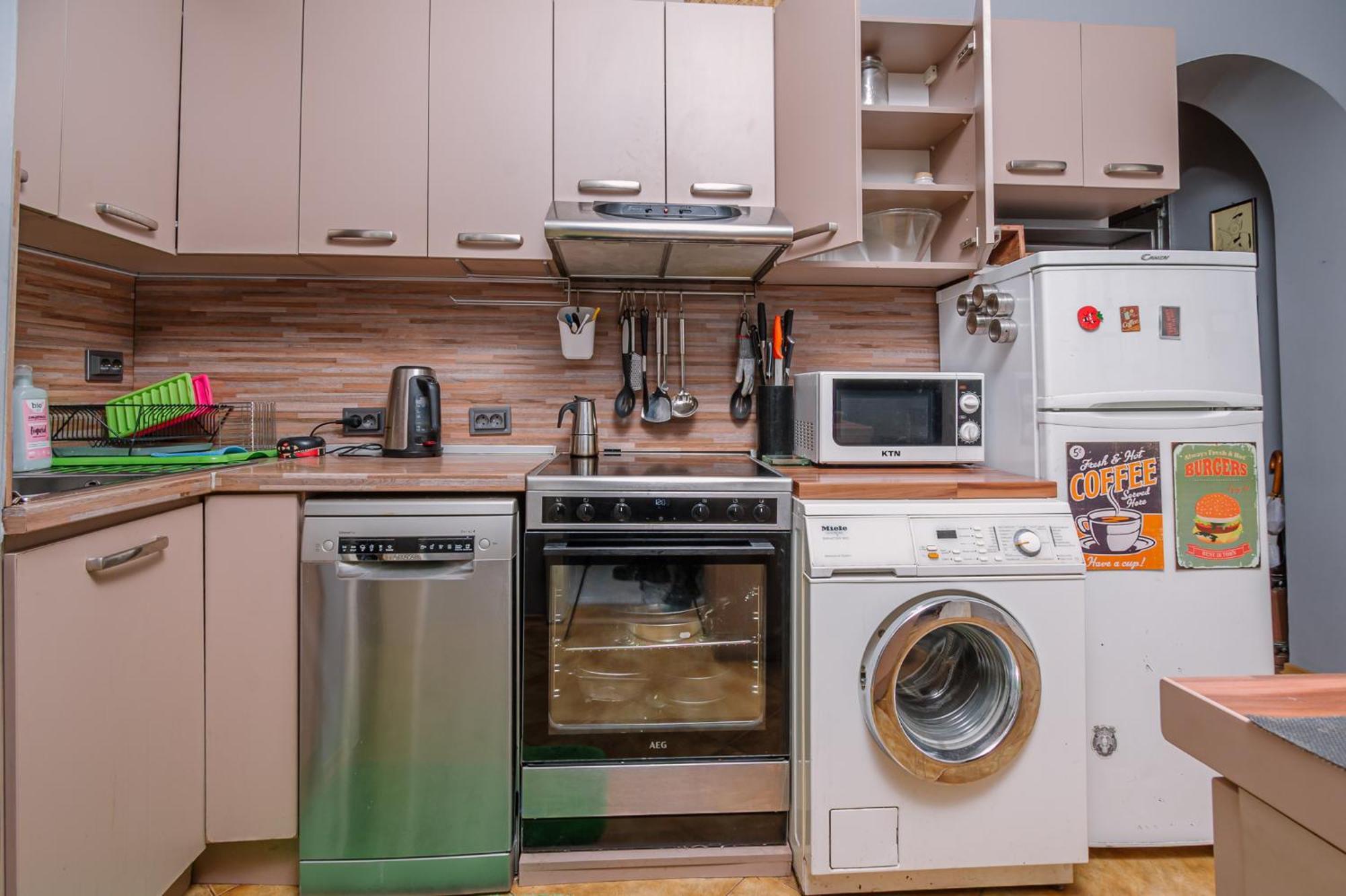 Top Center, 3Bdr, Heart Of The City, Free Secured Parking Sofia Exterior foto